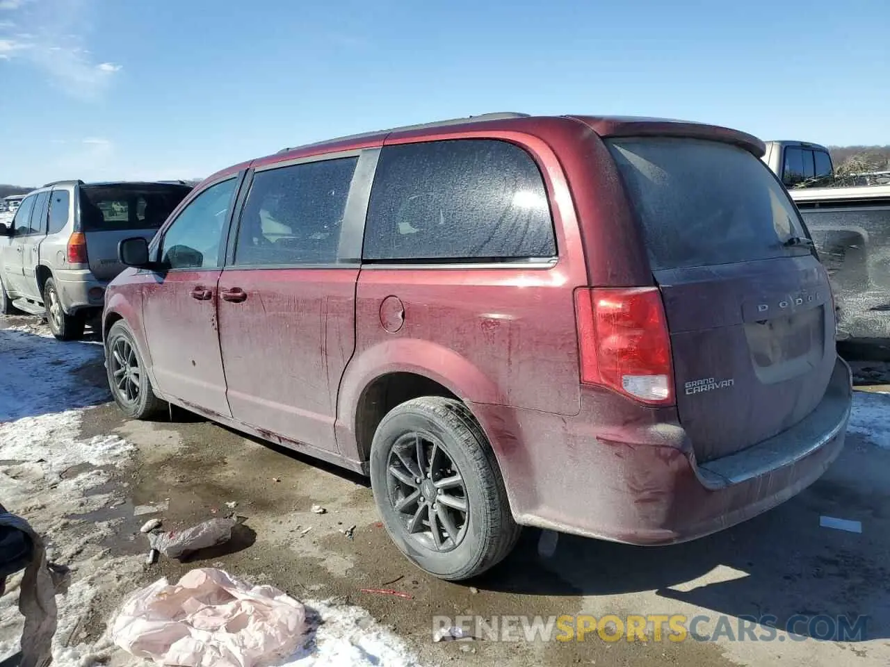 2 Photograph of a damaged car 2C4RDGEG7KR790223 DODGE CARAVAN 2019