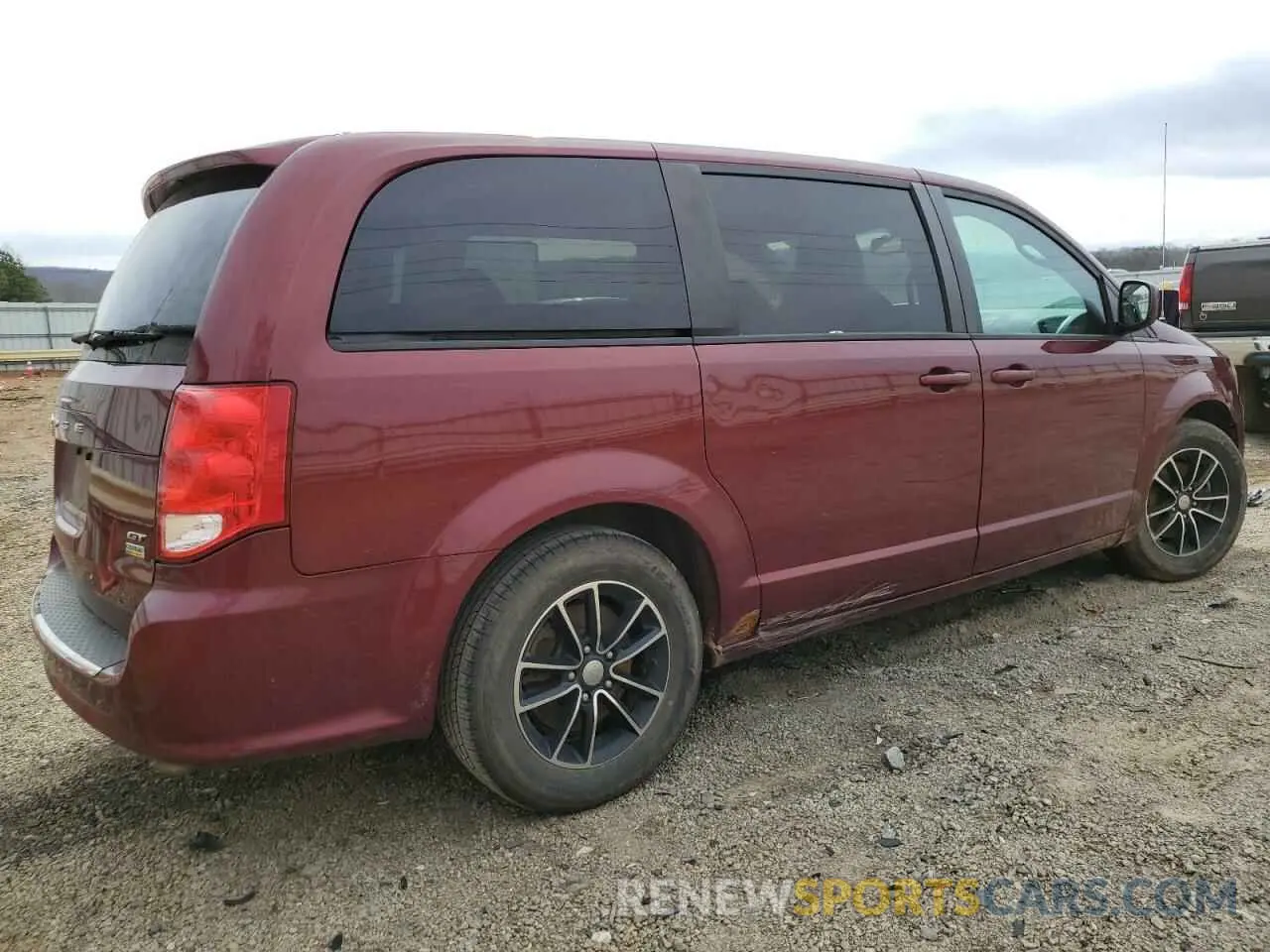 3 Photograph of a damaged car 2C4RDGEG8KR535502 DODGE CARAVAN 2019