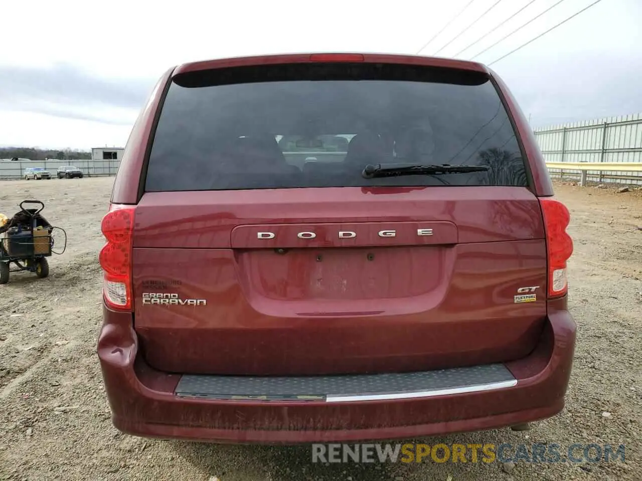 6 Photograph of a damaged car 2C4RDGEG8KR535502 DODGE CARAVAN 2019