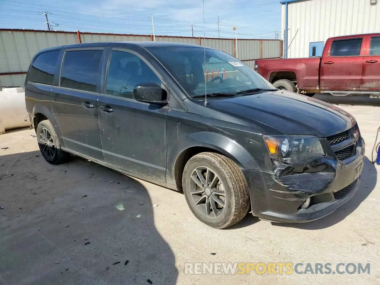 4 Photograph of a damaged car 2C4RDGEG8KR658216 DODGE CARAVAN 2019