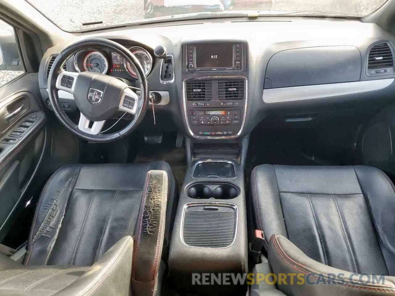 8 Photograph of a damaged car 2C4RDGEG8KR658216 DODGE CARAVAN 2019