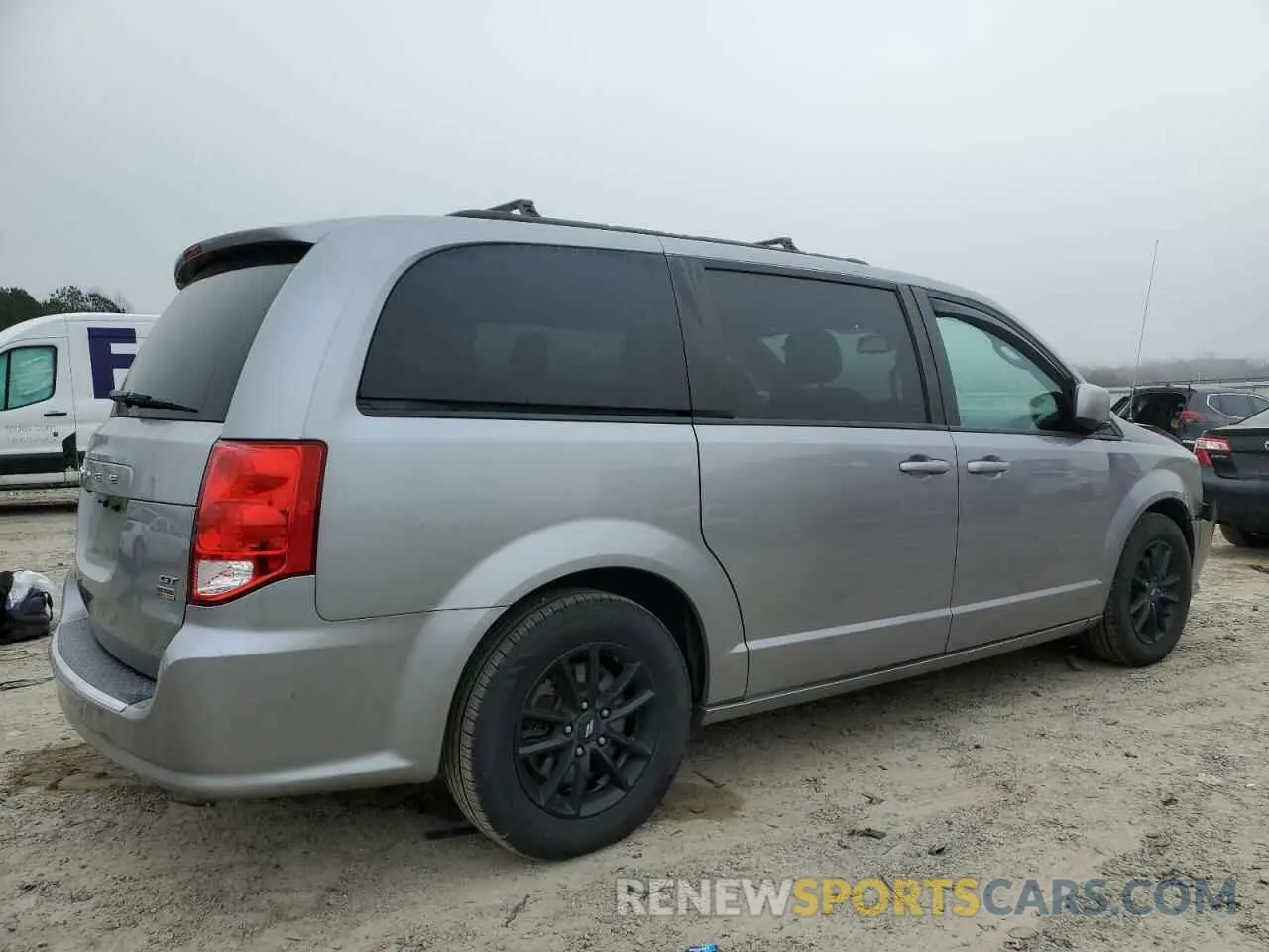3 Photograph of a damaged car 2C4RDGEG8KR671483 DODGE CARAVAN 2019