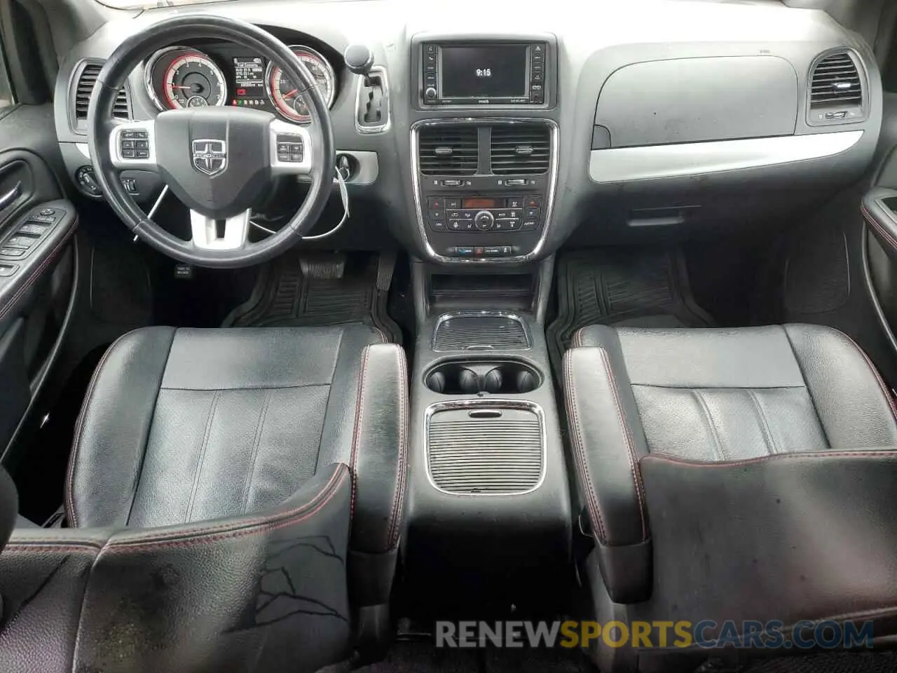 8 Photograph of a damaged car 2C4RDGEG8KR671483 DODGE CARAVAN 2019