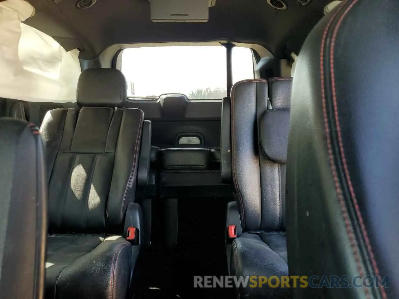 10 Photograph of a damaged car 2C4RDGEG8KR769879 DODGE CARAVAN 2019