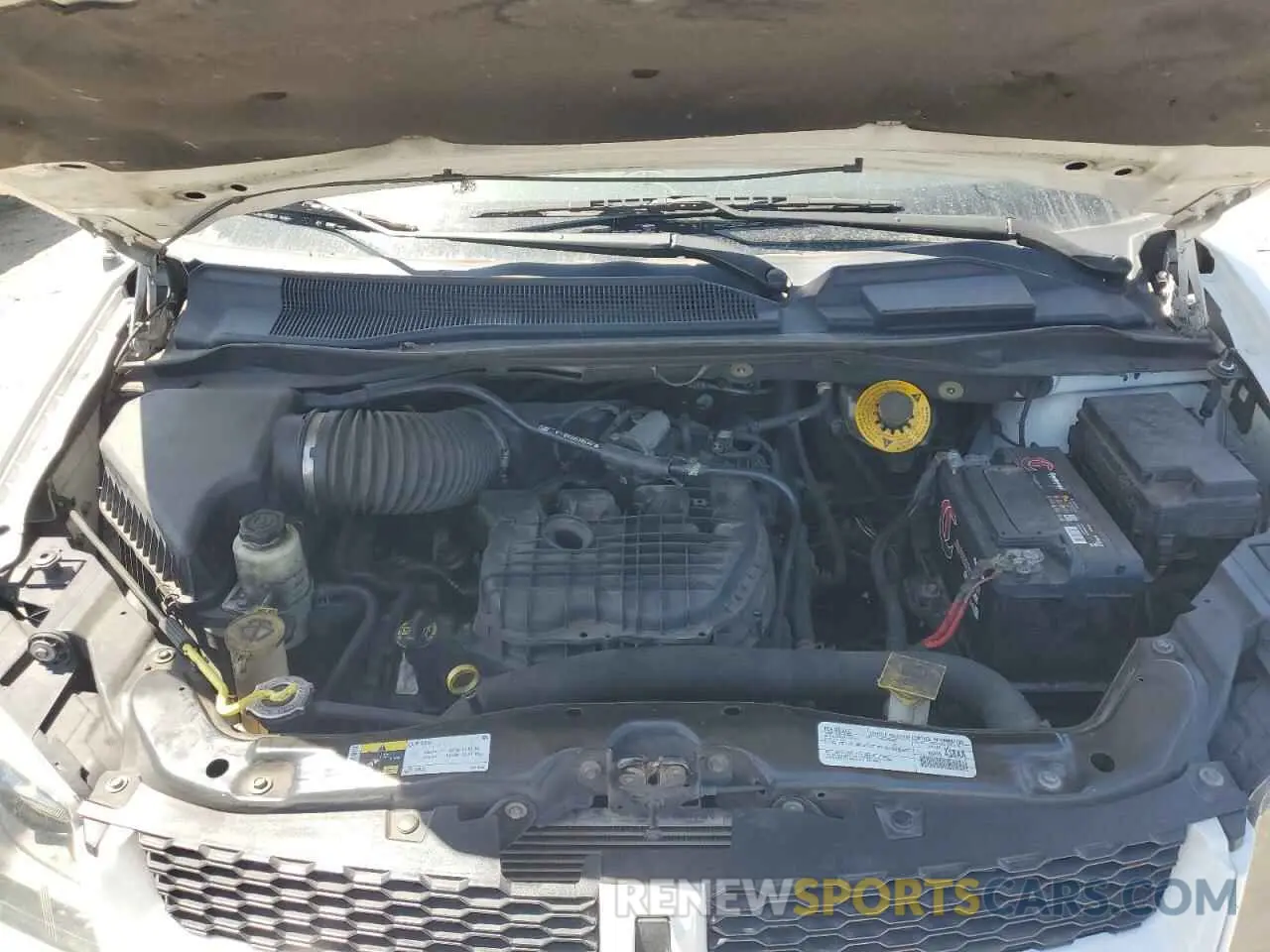 12 Photograph of a damaged car 2C4RDGEG9KR663165 DODGE CARAVAN 2019