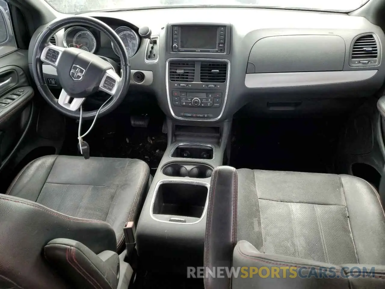 8 Photograph of a damaged car 2C4RDGEG9KR671539 DODGE CARAVAN 2019