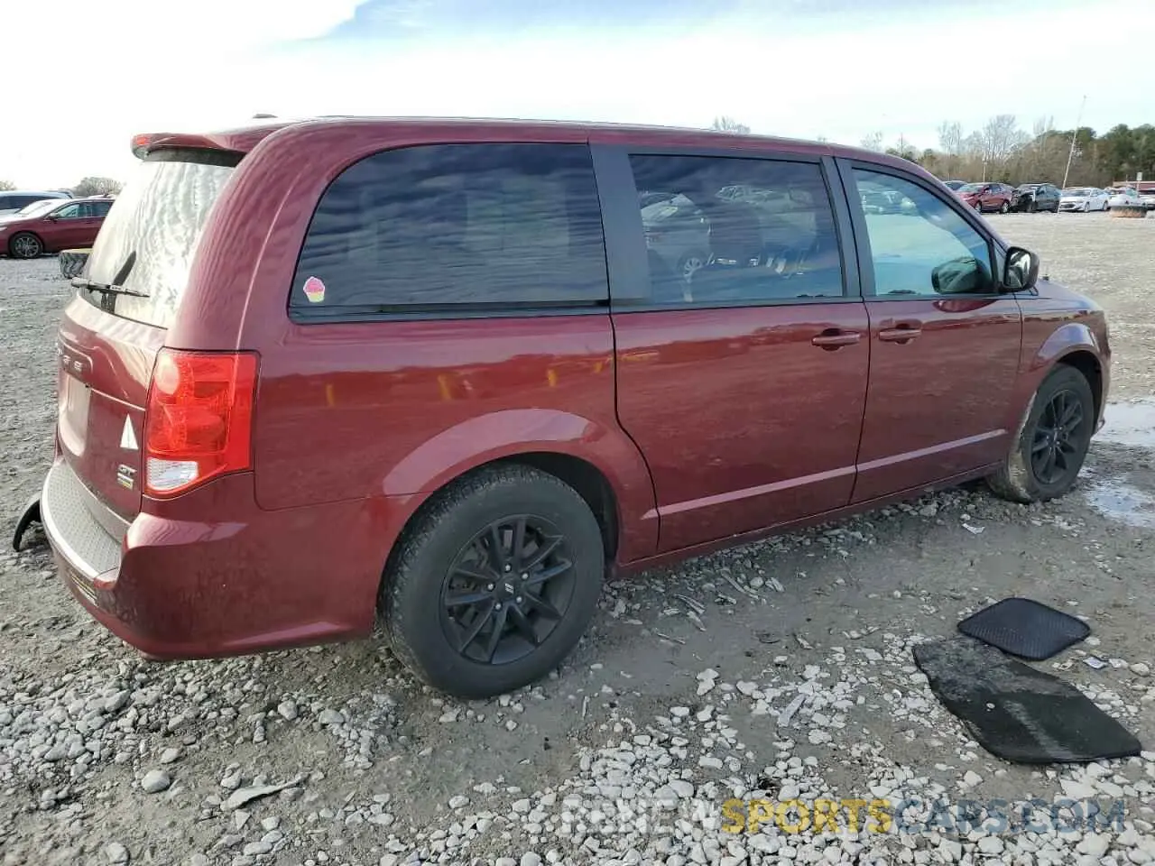 3 Photograph of a damaged car 2C4RDGEG9KR676000 DODGE CARAVAN 2019