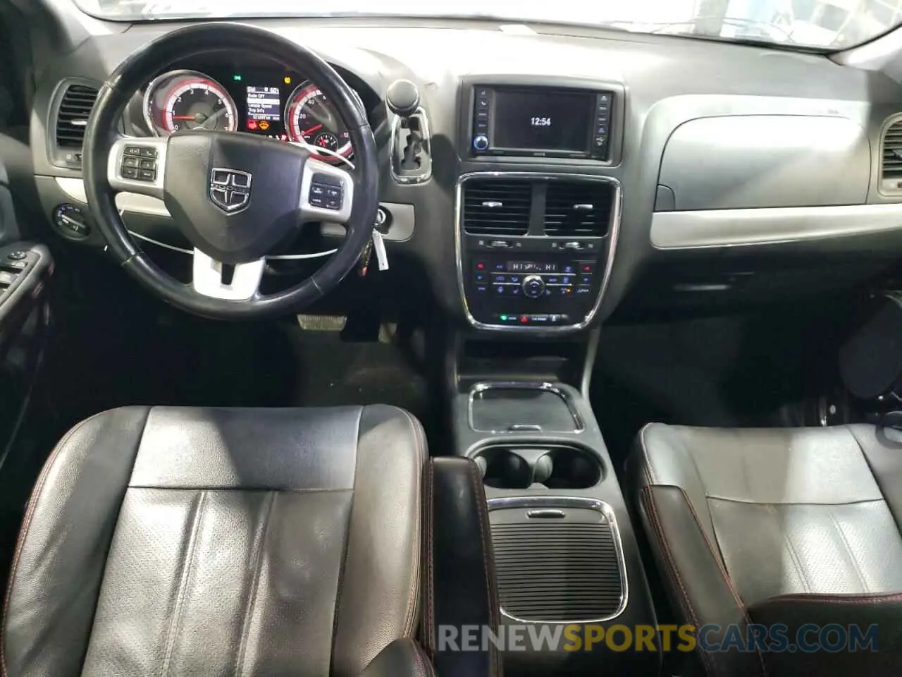 8 Photograph of a damaged car 2C4RDGEG9KR694822 DODGE CARAVAN 2019