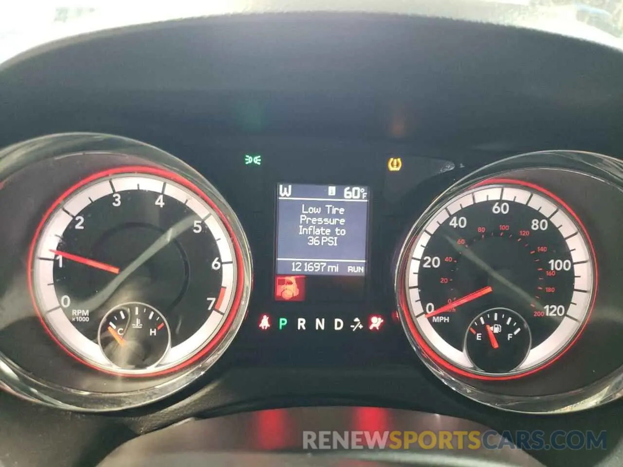 9 Photograph of a damaged car 2C4RDGEG9KR694822 DODGE CARAVAN 2019