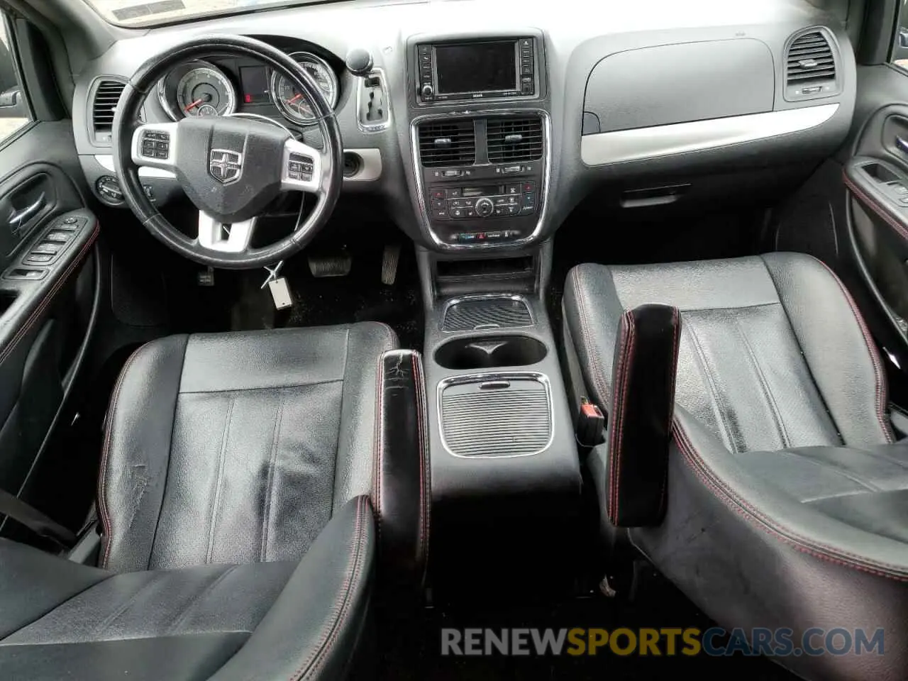 8 Photograph of a damaged car 2C4RDGEG9KR723784 DODGE CARAVAN 2019