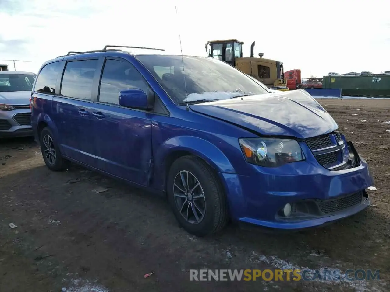 4 Photograph of a damaged car 2C4RDGEGXKR621250 DODGE CARAVAN 2019