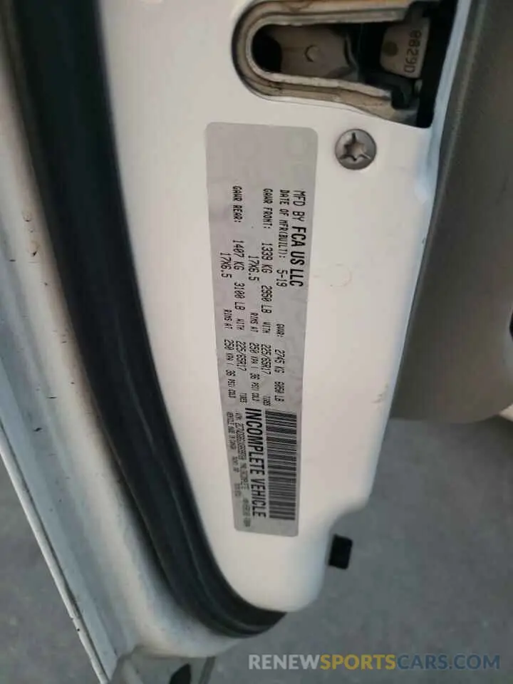 14 Photograph of a damaged car 2C7WDGBG1KR699720 DODGE CARAVAN 2019