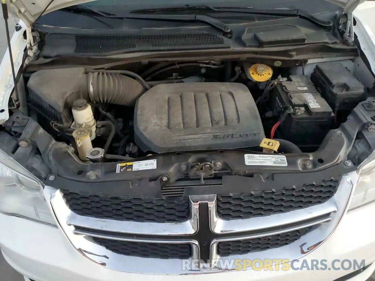 12 Photograph of a damaged car 2C7WDGBG1KR728472 DODGE CARAVAN 2019