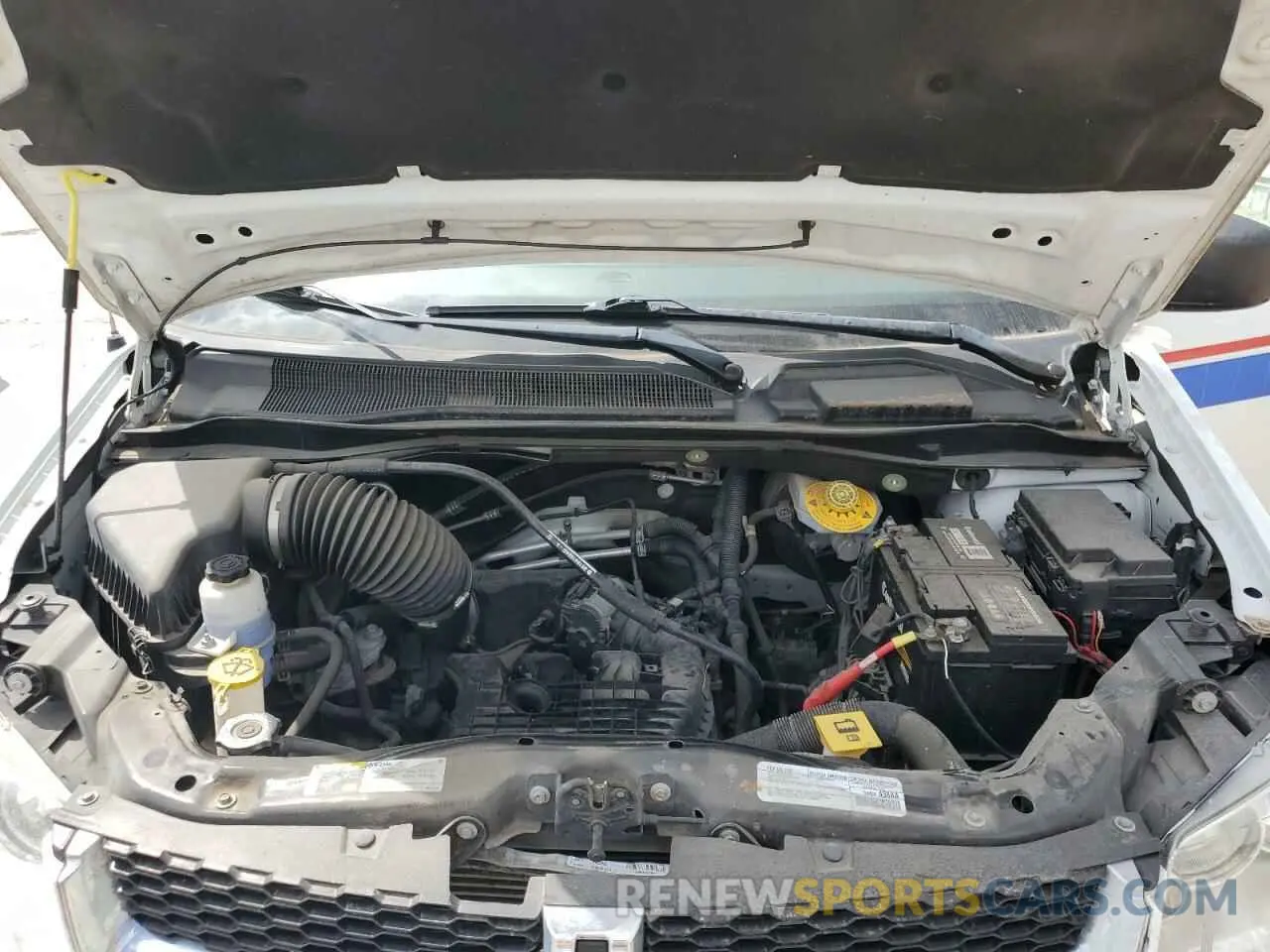 12 Photograph of a damaged car 2C7WDGBG6KR683769 DODGE CARAVAN 2019