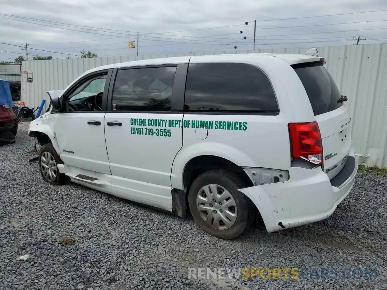 2 Photograph of a damaged car 2C7WDGBG6KR808382 DODGE CARAVAN 2019