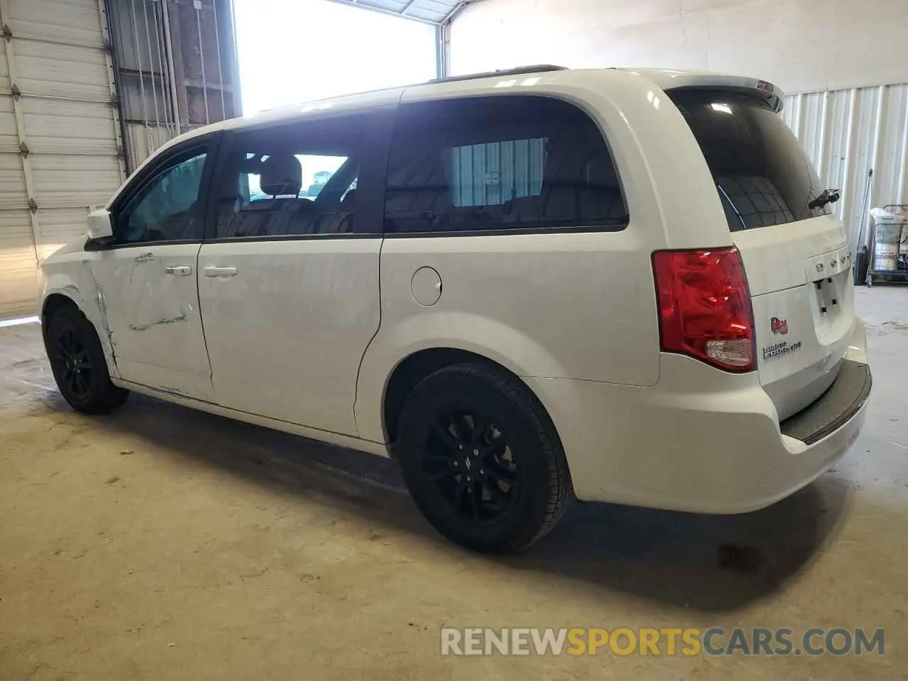 2 Photograph of a damaged car 2C4RDGBG1LR233779 DODGE CARAVAN 2020