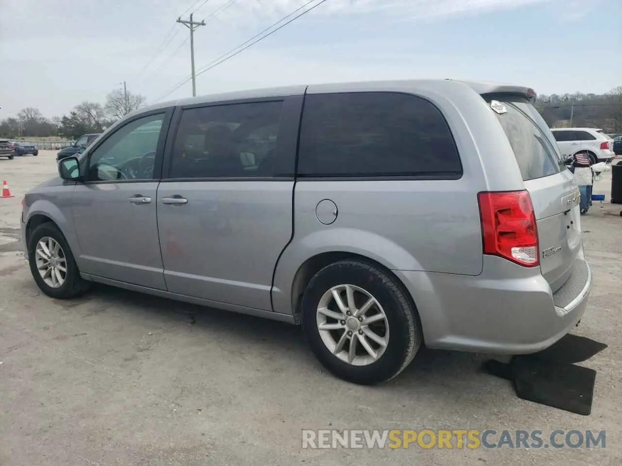 2 Photograph of a damaged car 2C4RDGBG1LR236679 DODGE CARAVAN 2020