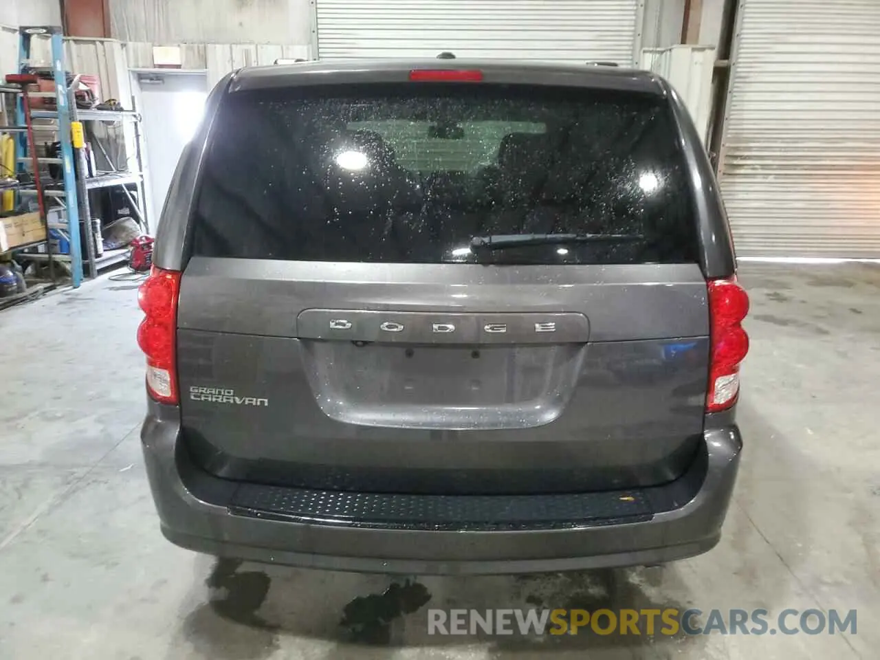 6 Photograph of a damaged car 2C4RDGBG1LR239114 DODGE CARAVAN 2020