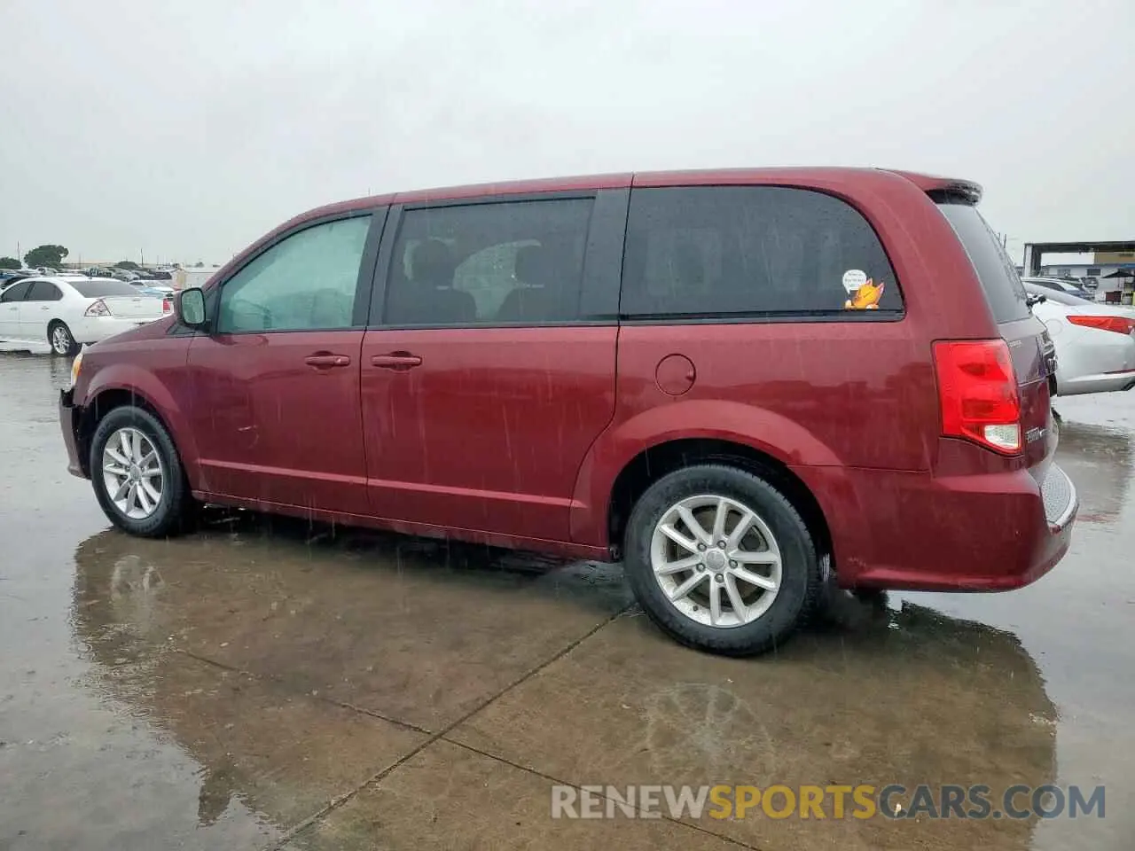 2 Photograph of a damaged car 2C4RDGBG4LR228379 DODGE CARAVAN 2020