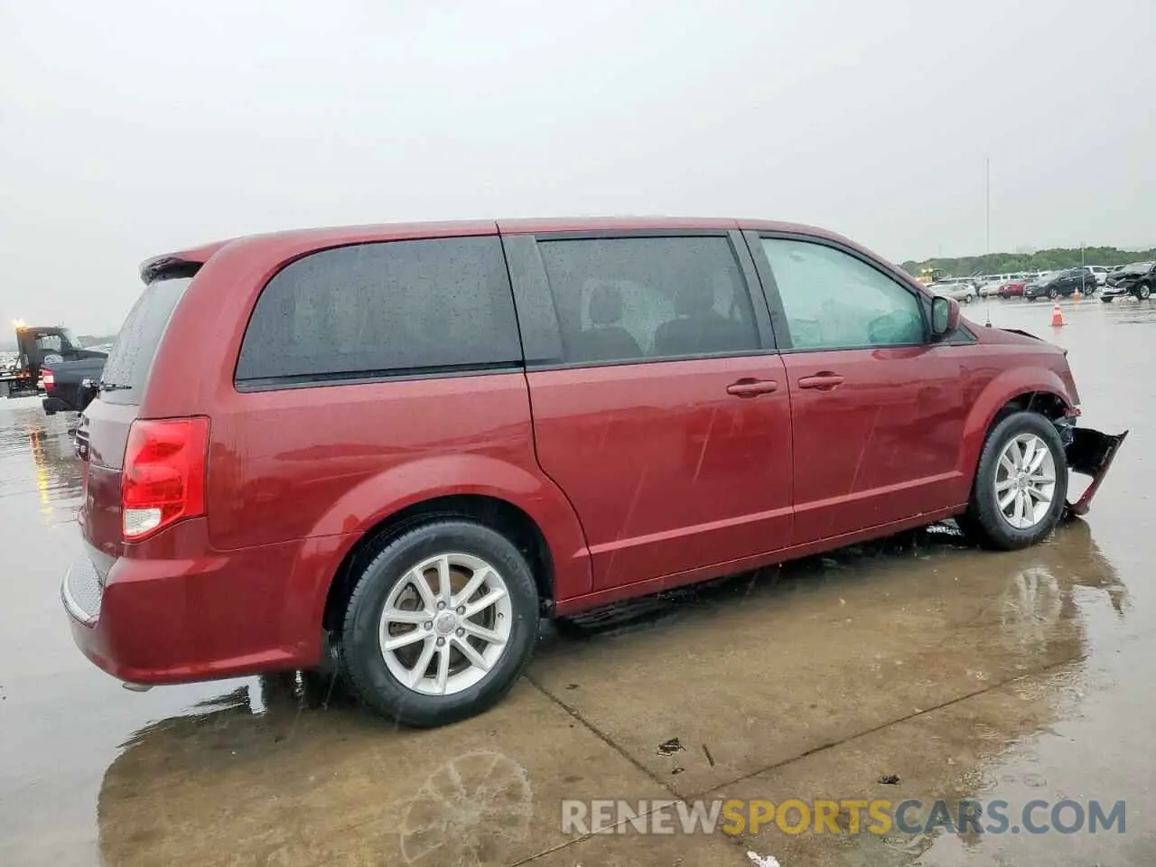 3 Photograph of a damaged car 2C4RDGBG4LR228379 DODGE CARAVAN 2020