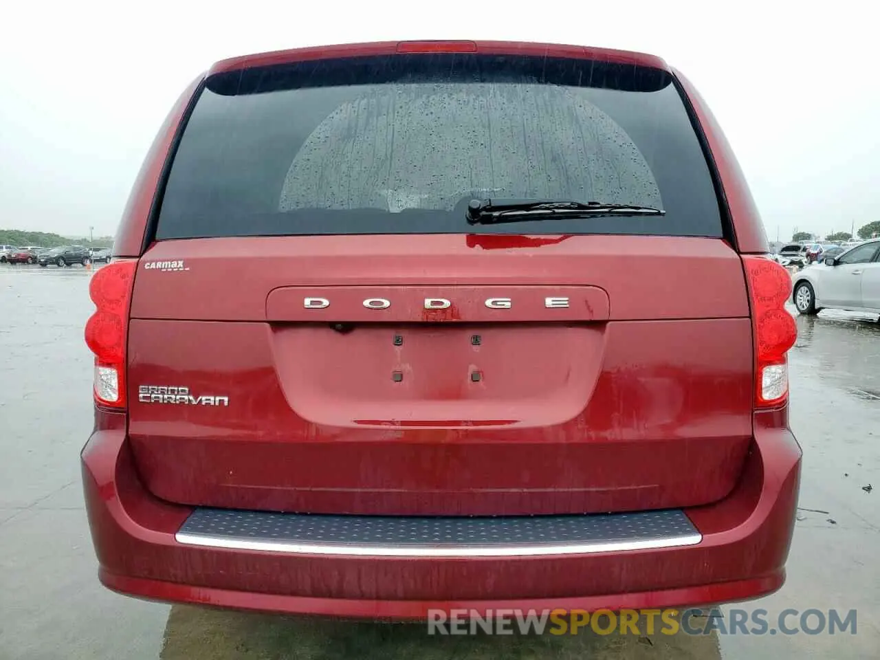 6 Photograph of a damaged car 2C4RDGBG4LR228379 DODGE CARAVAN 2020