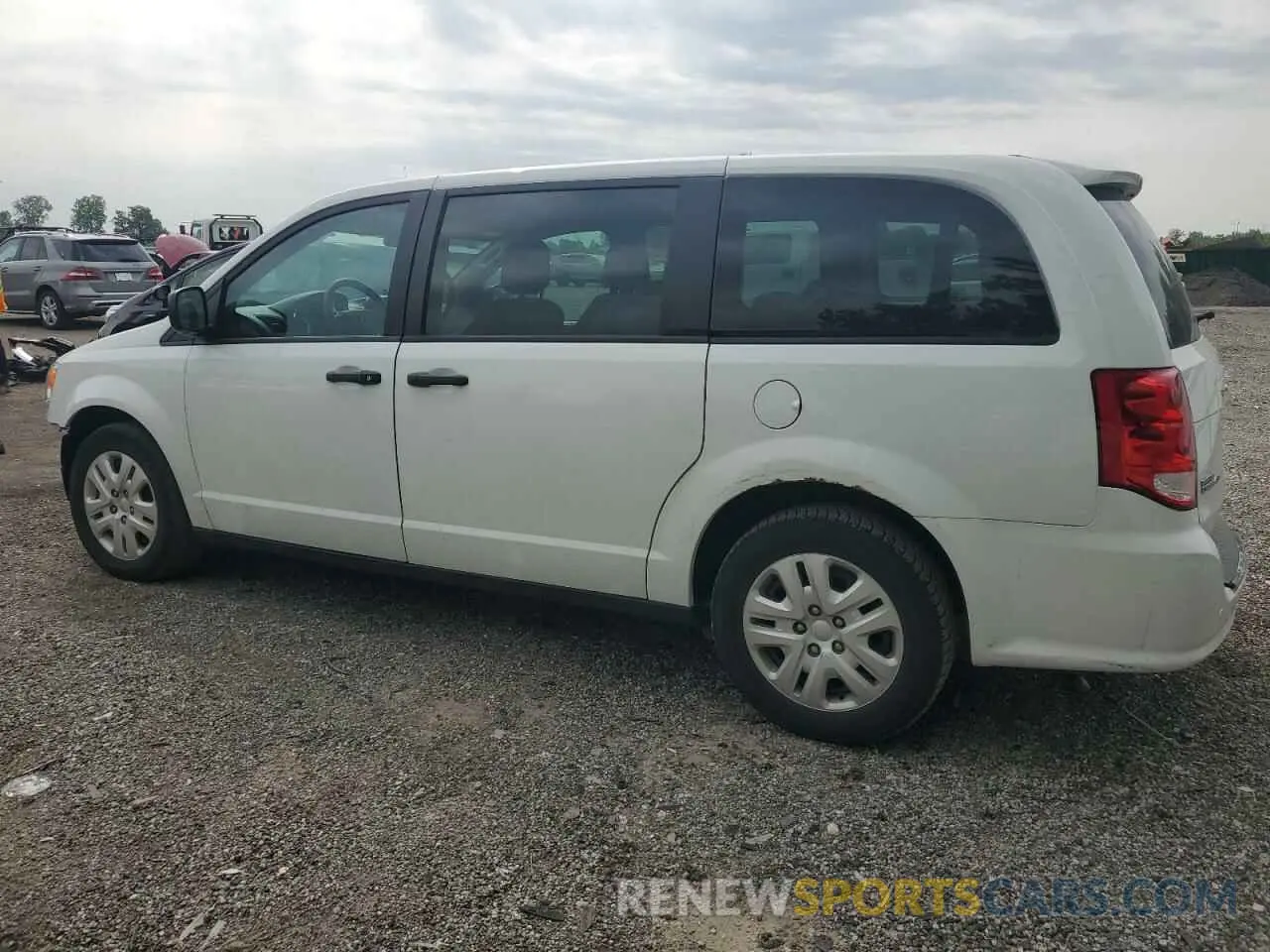 2 Photograph of a damaged car 2C4RDGBG8LR202688 DODGE CARAVAN 2020