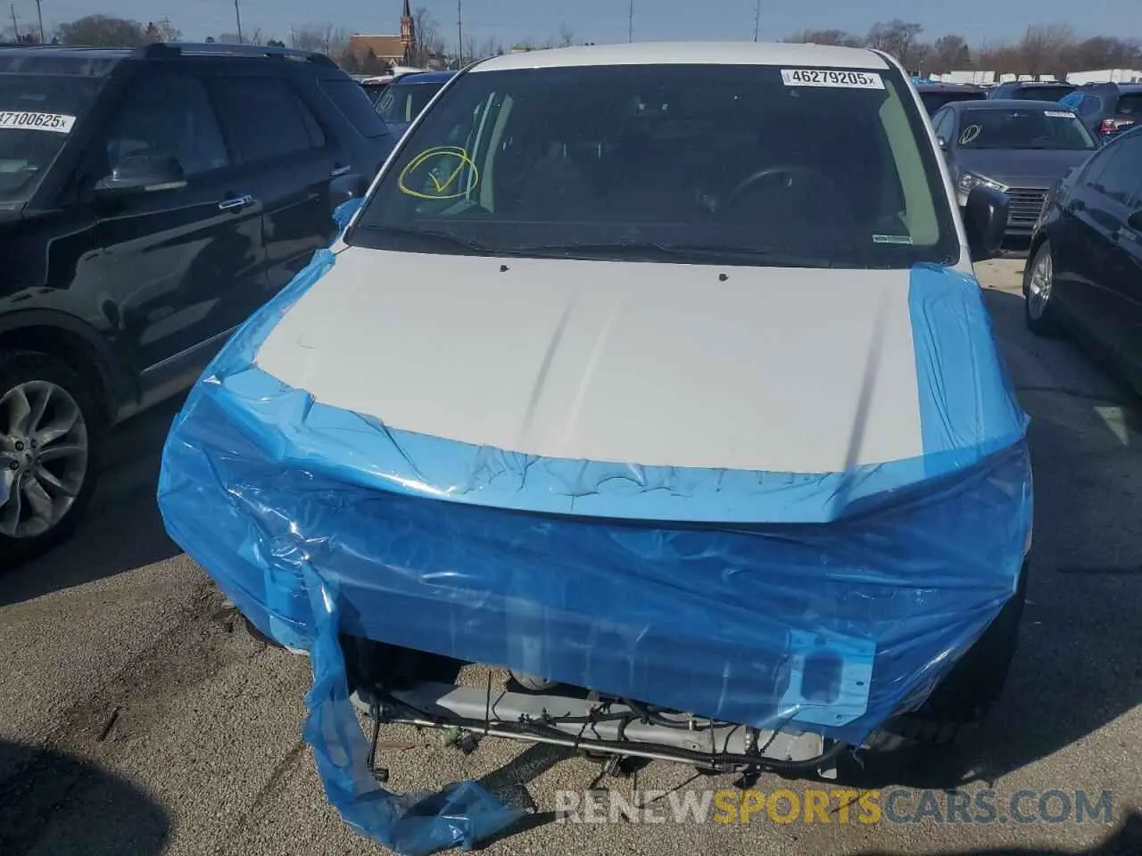 5 Photograph of a damaged car 2C4RDGBGXLR211411 DODGE CARAVAN 2020
