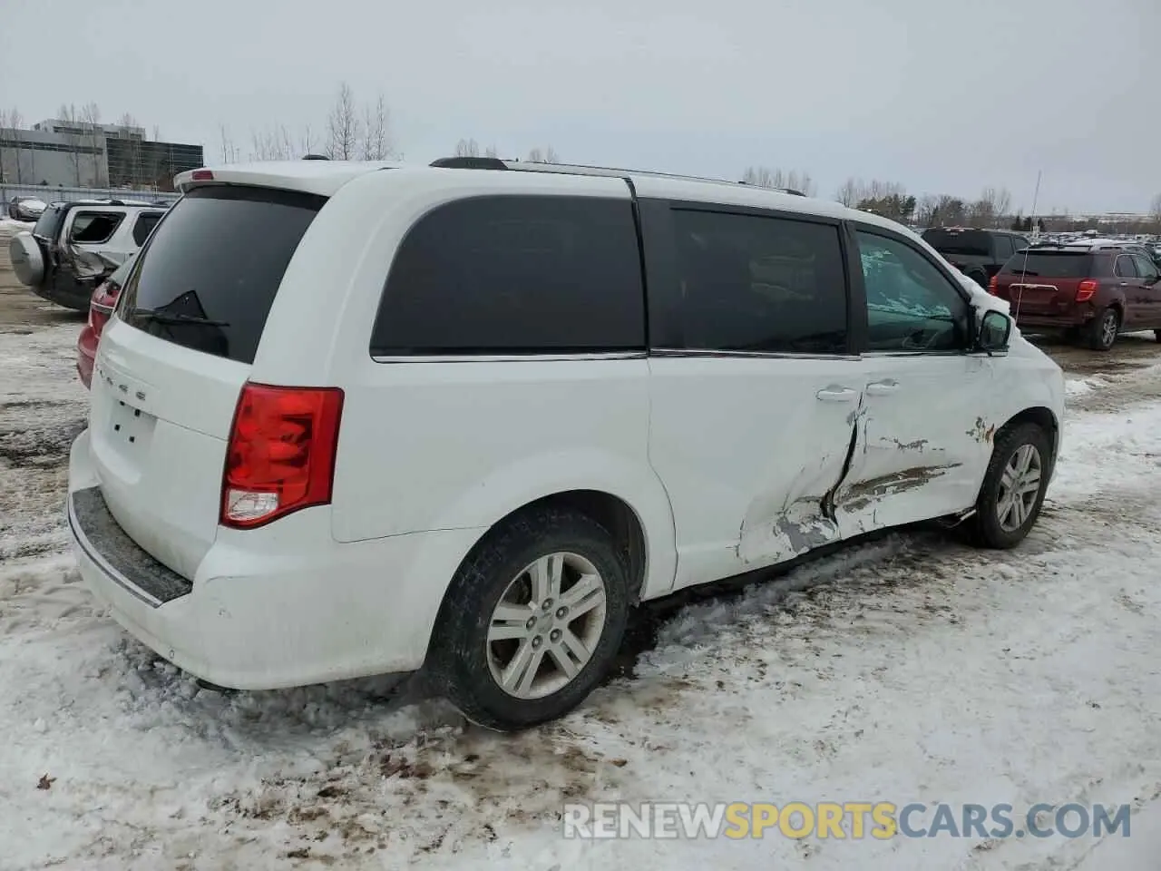 3 Photograph of a damaged car 2C4RDGCG0LR214526 DODGE CARAVAN 2020