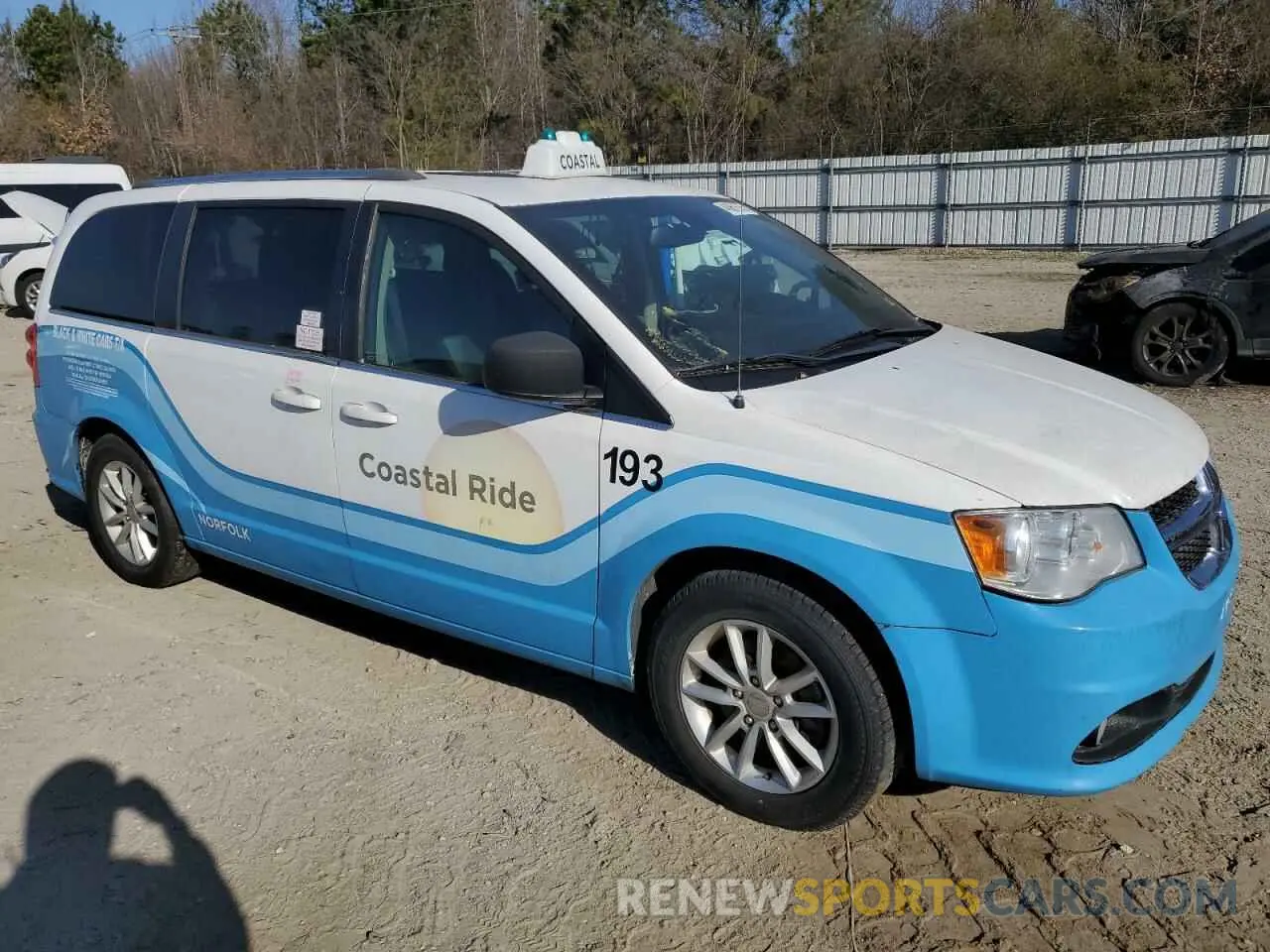 4 Photograph of a damaged car 2C4RDGCG1LR179849 DODGE CARAVAN 2020