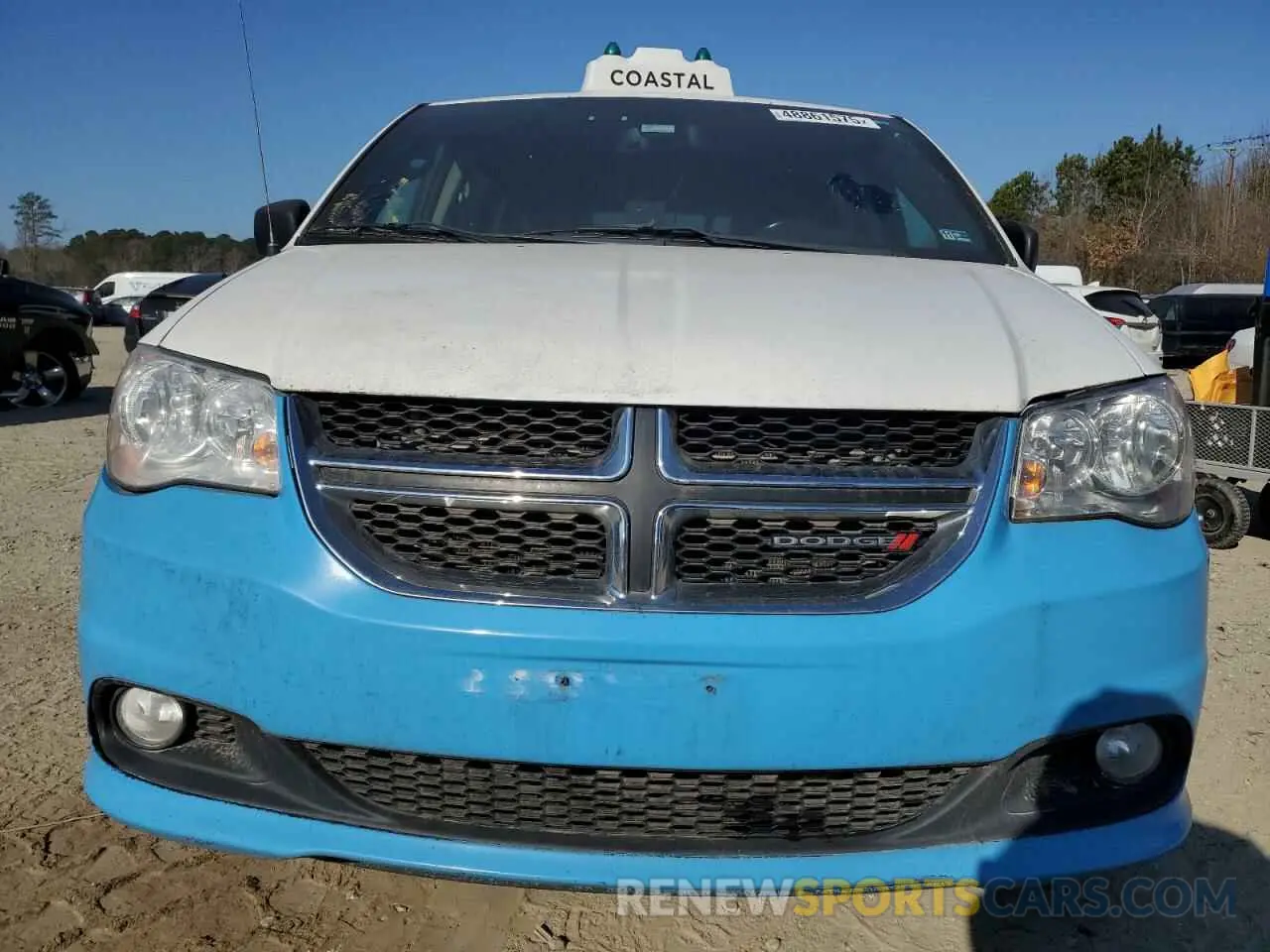 5 Photograph of a damaged car 2C4RDGCG1LR179849 DODGE CARAVAN 2020