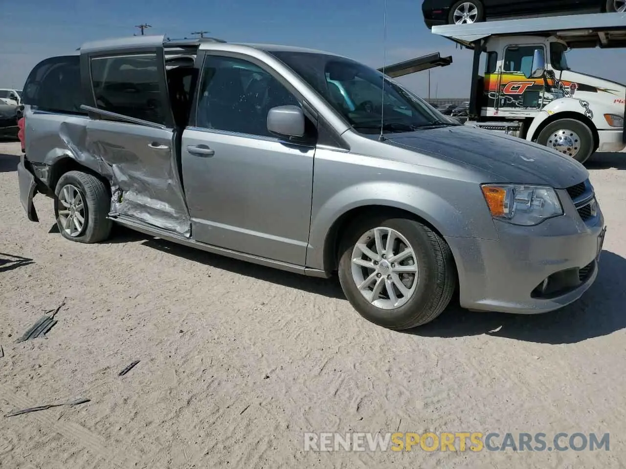 4 Photograph of a damaged car 2C4RDGCG3LR153561 DODGE CARAVAN 2020