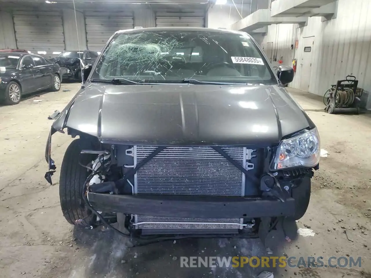 5 Photograph of a damaged car 2C4RDGCG3LR153947 DODGE CARAVAN 2020