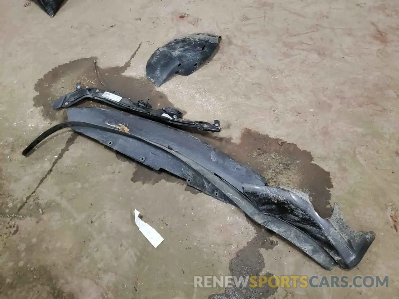 13 Photograph of a damaged car 2C4RDGCG3LR201530 DODGE CARAVAN 2020