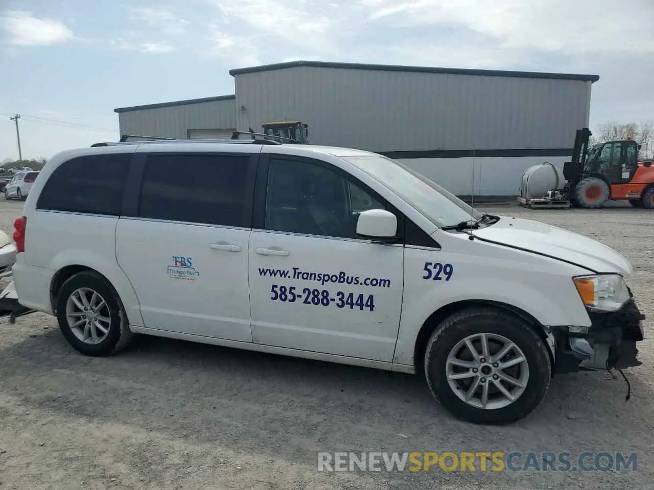 4 Photograph of a damaged car 2C4RDGCG5LR207622 DODGE CARAVAN 2020