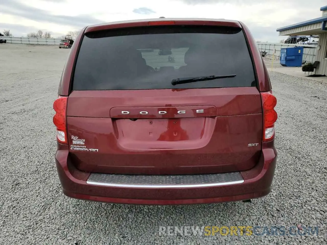 6 Photograph of a damaged car 2C4RDGCG6LR170354 DODGE CARAVAN 2020