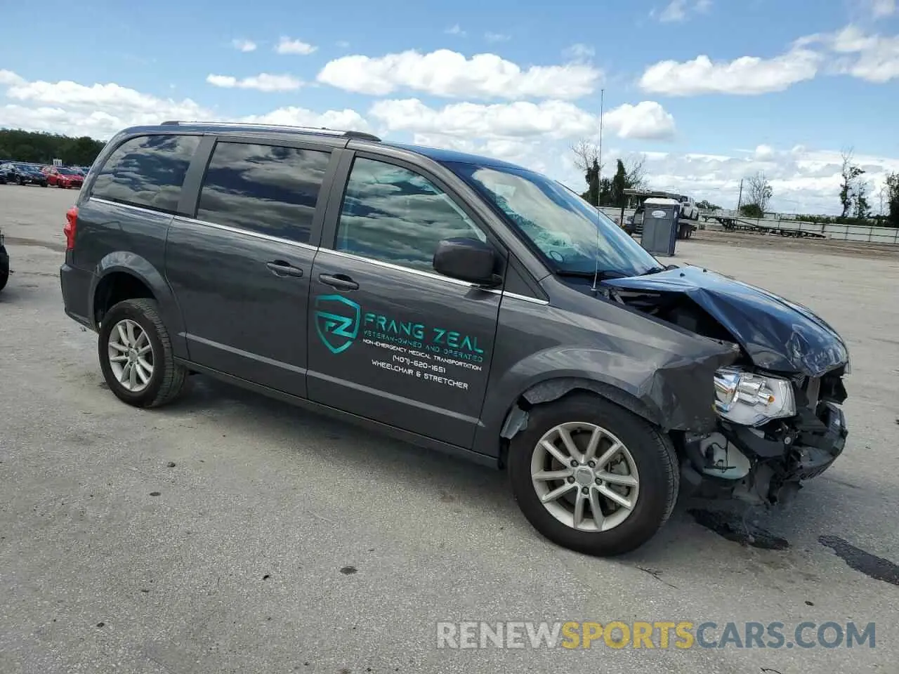 4 Photograph of a damaged car 2C4RDGCG6LR228351 DODGE CARAVAN 2020