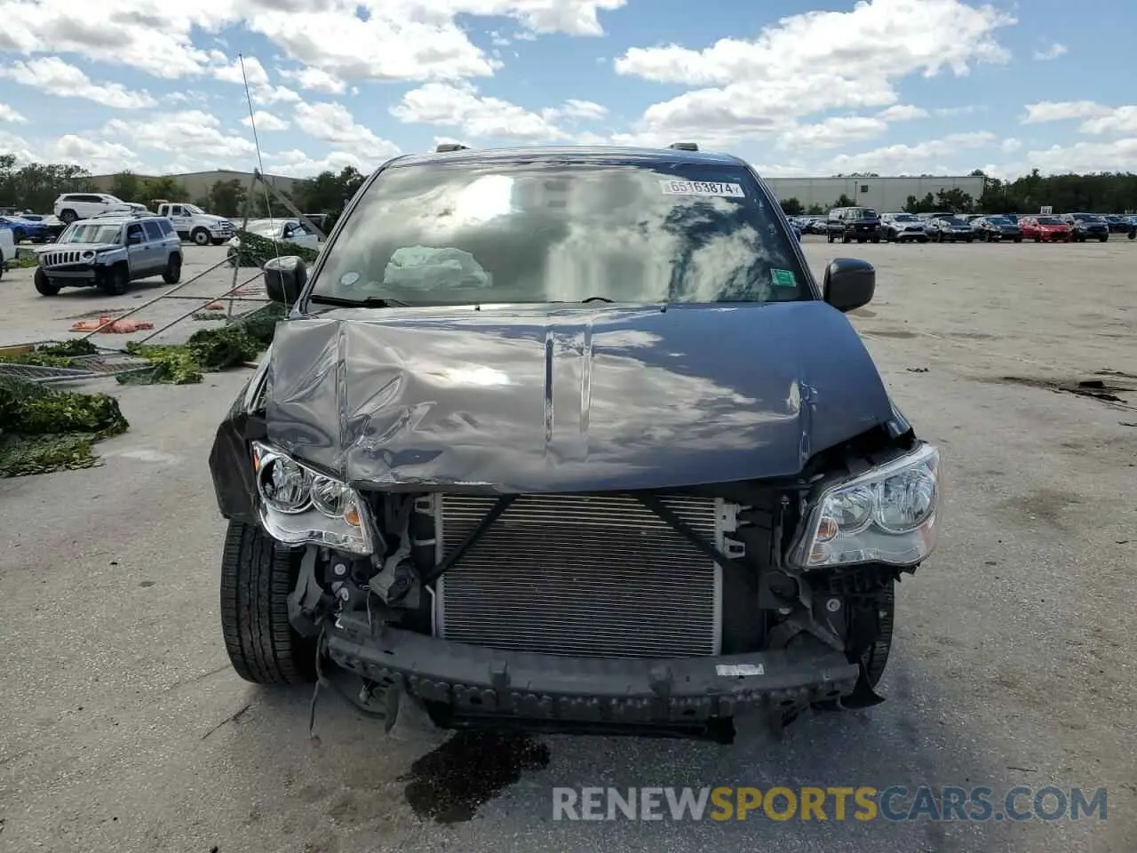 5 Photograph of a damaged car 2C4RDGCG6LR228351 DODGE CARAVAN 2020