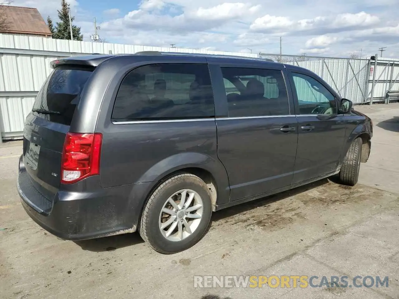 3 Photograph of a damaged car 2C4RDGCG7LR200722 DODGE CARAVAN 2020
