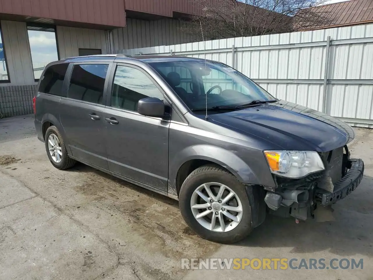 4 Photograph of a damaged car 2C4RDGCG7LR200722 DODGE CARAVAN 2020