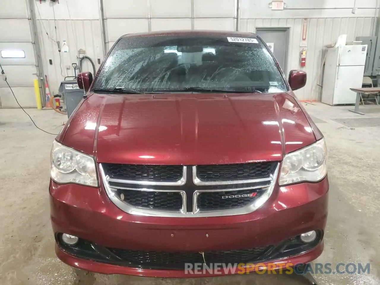 5 Photograph of a damaged car 2C4RDGCG8LR227881 DODGE CARAVAN 2020