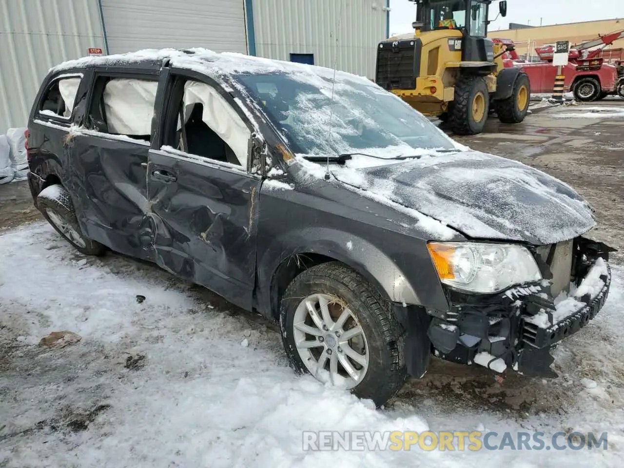 4 Photograph of a damaged car 2C4RDGCGXLR214436 DODGE CARAVAN 2020