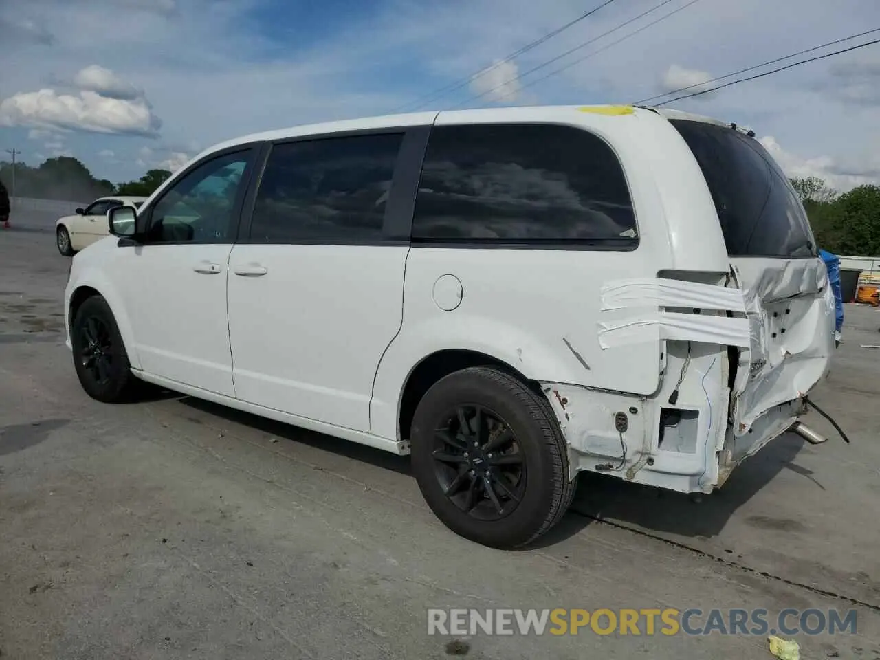 2 Photograph of a damaged car 2C4RDGEG4LR198957 DODGE CARAVAN 2020