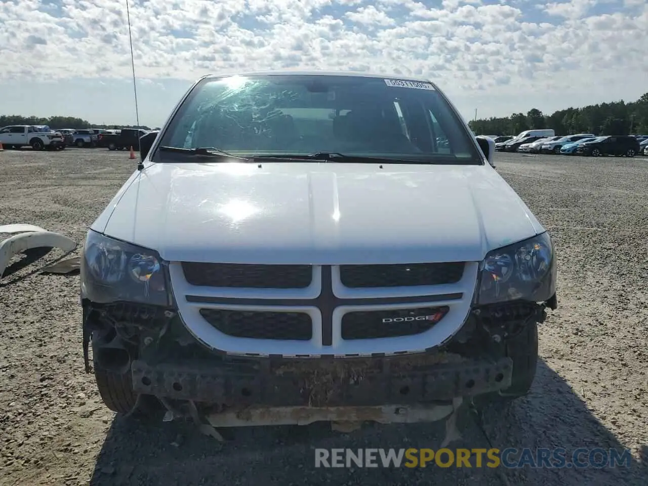 5 Photograph of a damaged car 2C4RDGEG6LR187832 DODGE CARAVAN 2020