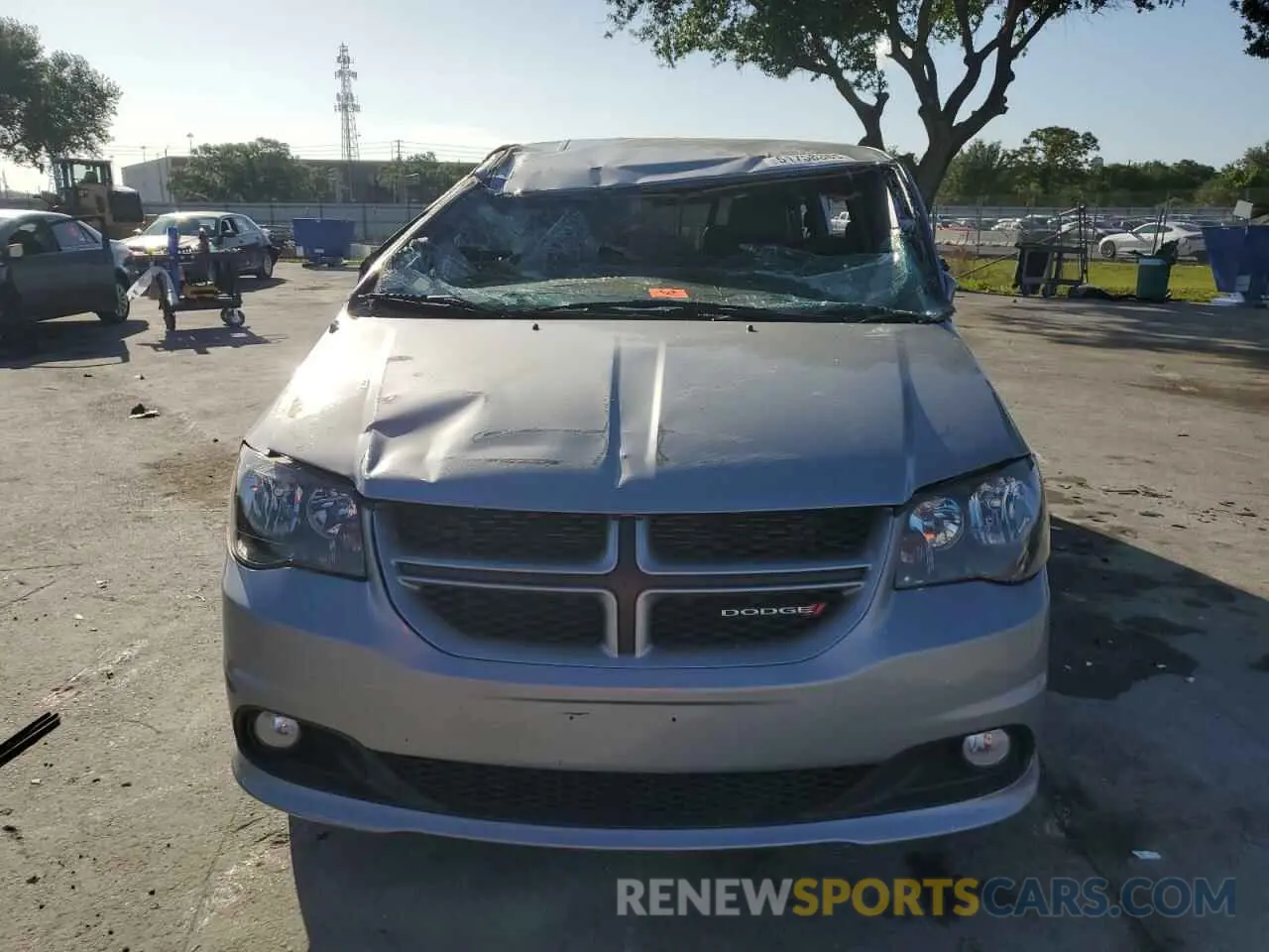 5 Photograph of a damaged car 2C4RDGEG7LR179058 DODGE CARAVAN 2020