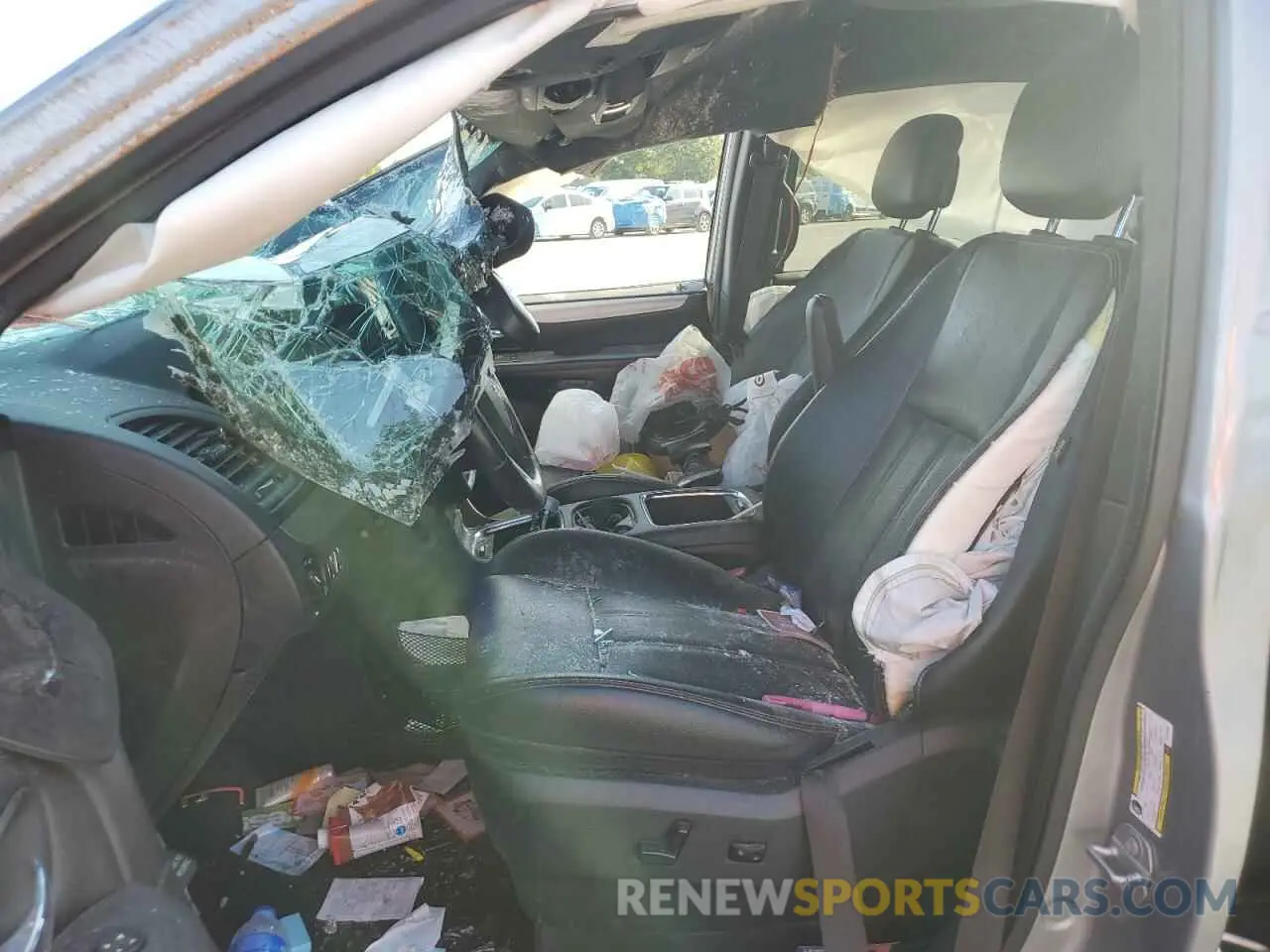7 Photograph of a damaged car 2C4RDGEG7LR179058 DODGE CARAVAN 2020