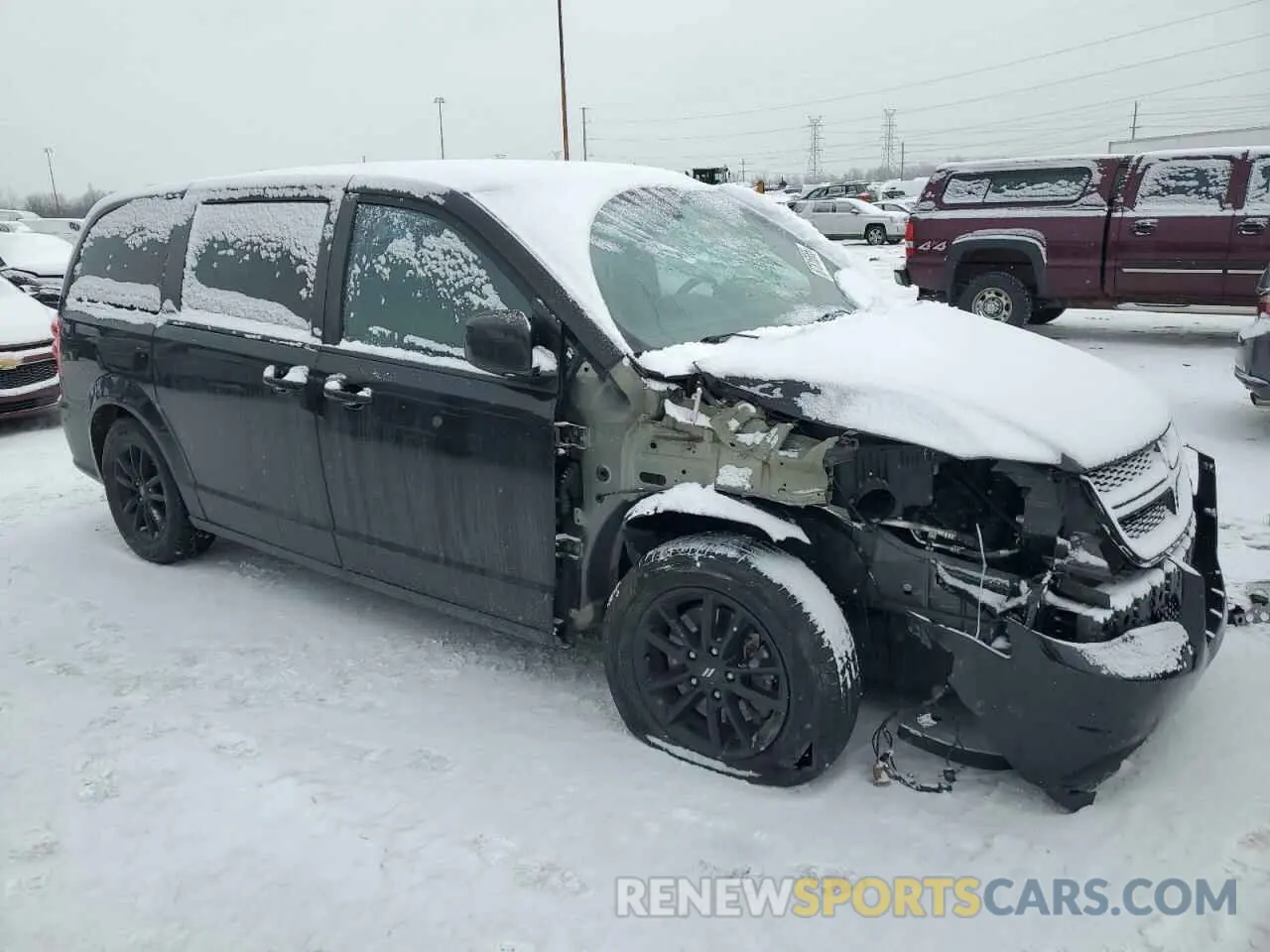 4 Photograph of a damaged car 2C4RDGEG7LR204427 DODGE CARAVAN 2020
