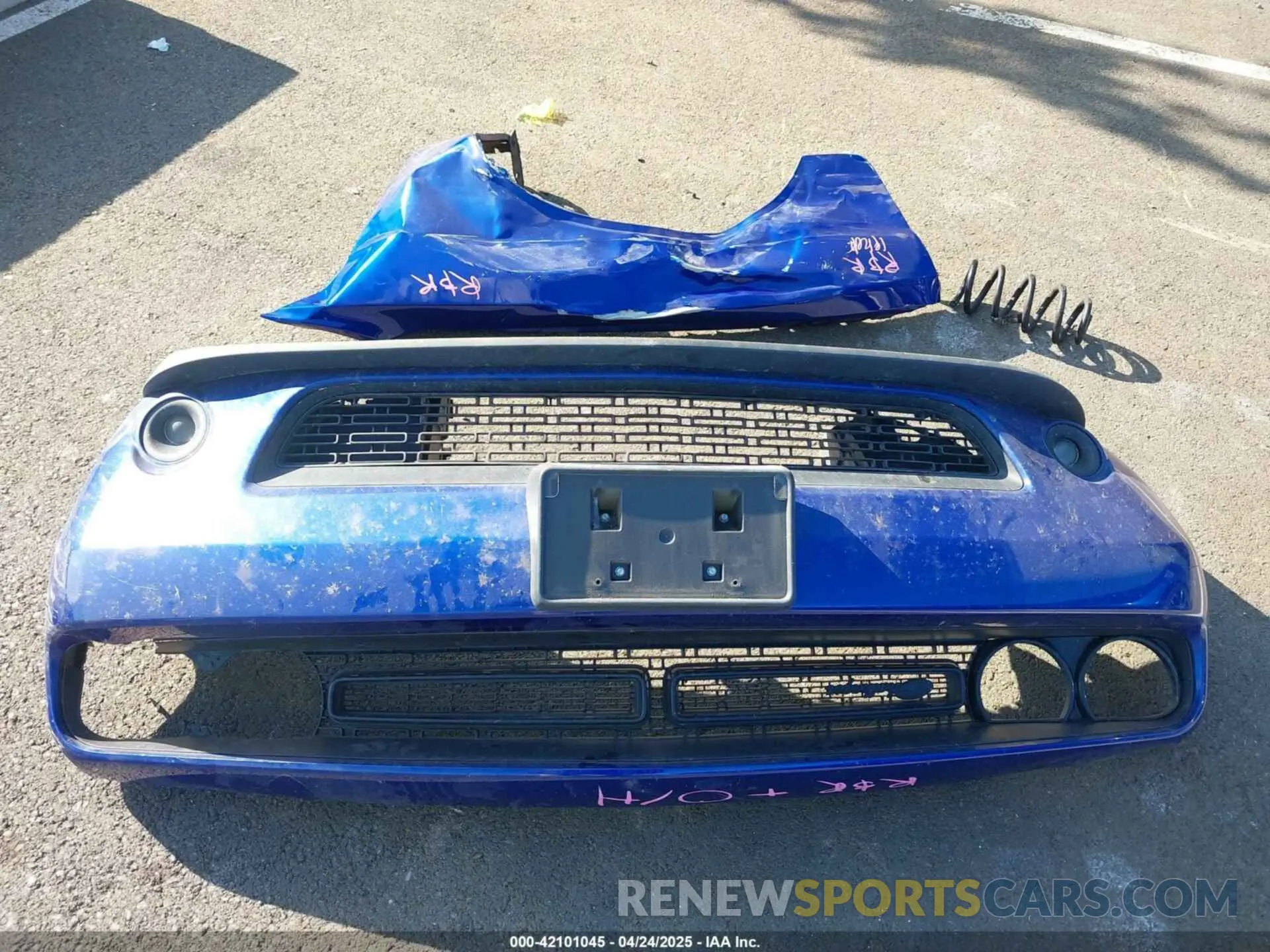 12 Photograph of a damaged car 2C3CDZAG0KH530232 DODGE CHALLENGER 2019