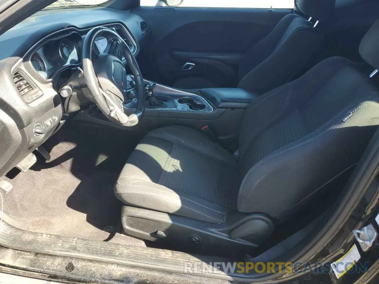 7 Photograph of a damaged car 2C3CDZAG0KH563604 DODGE CHALLENGER 2019