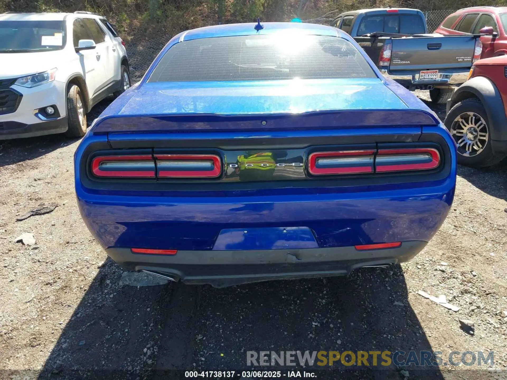 16 Photograph of a damaged car 2C3CDZAG0KH663394 DODGE CHALLENGER 2019