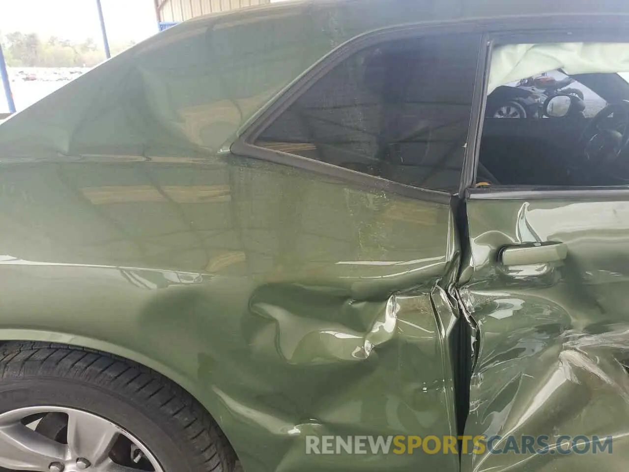 11 Photograph of a damaged car 2C3CDZAG0KH691194 DODGE CHALLENGER 2019
